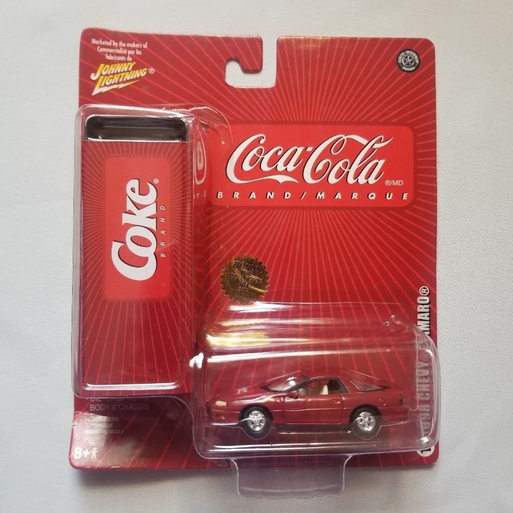 2005 # 12 Johnny Lightning Red 1:64 Diecast Coca Cola 1998 Chevy Camaro Car